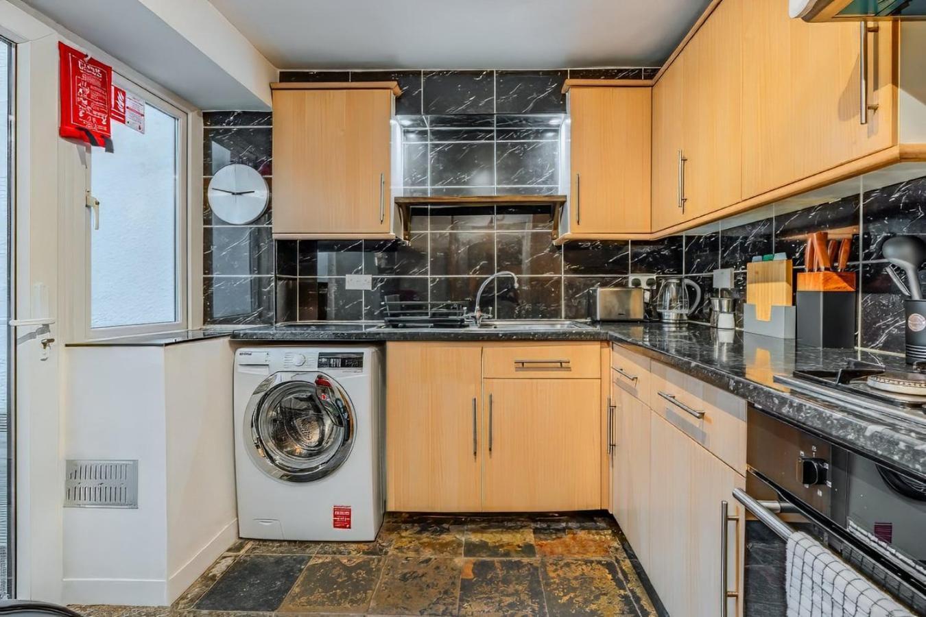 Appartamento Flat With Parking *